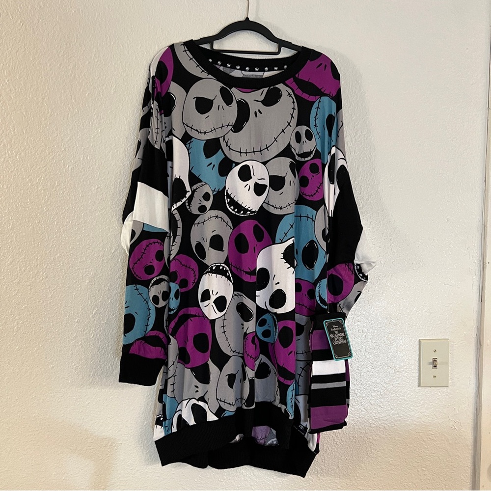 Disney’s Nightmare Before Christmas Night Gown w/Matching Knee Socks
